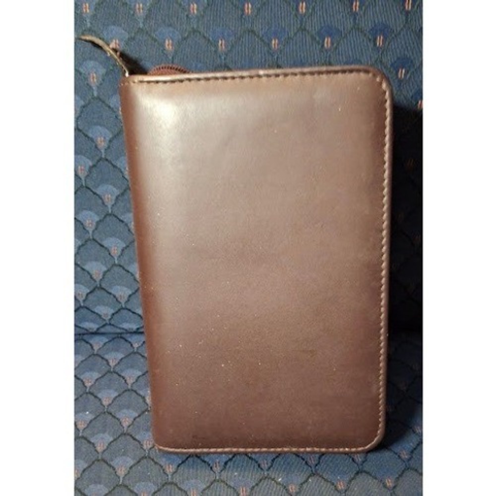 Vintage Rolodex Brown Leather Zip Around 6 Ring Personal Organizer Planner